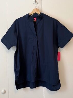 NWT Issac Mizrahi Loose-Fit Navy Top